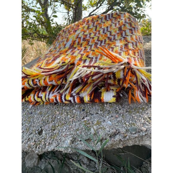 Vintage 1970s Crochet Afghan ZigZag pattern Fringe Orange Brown - Picture 11 of 16